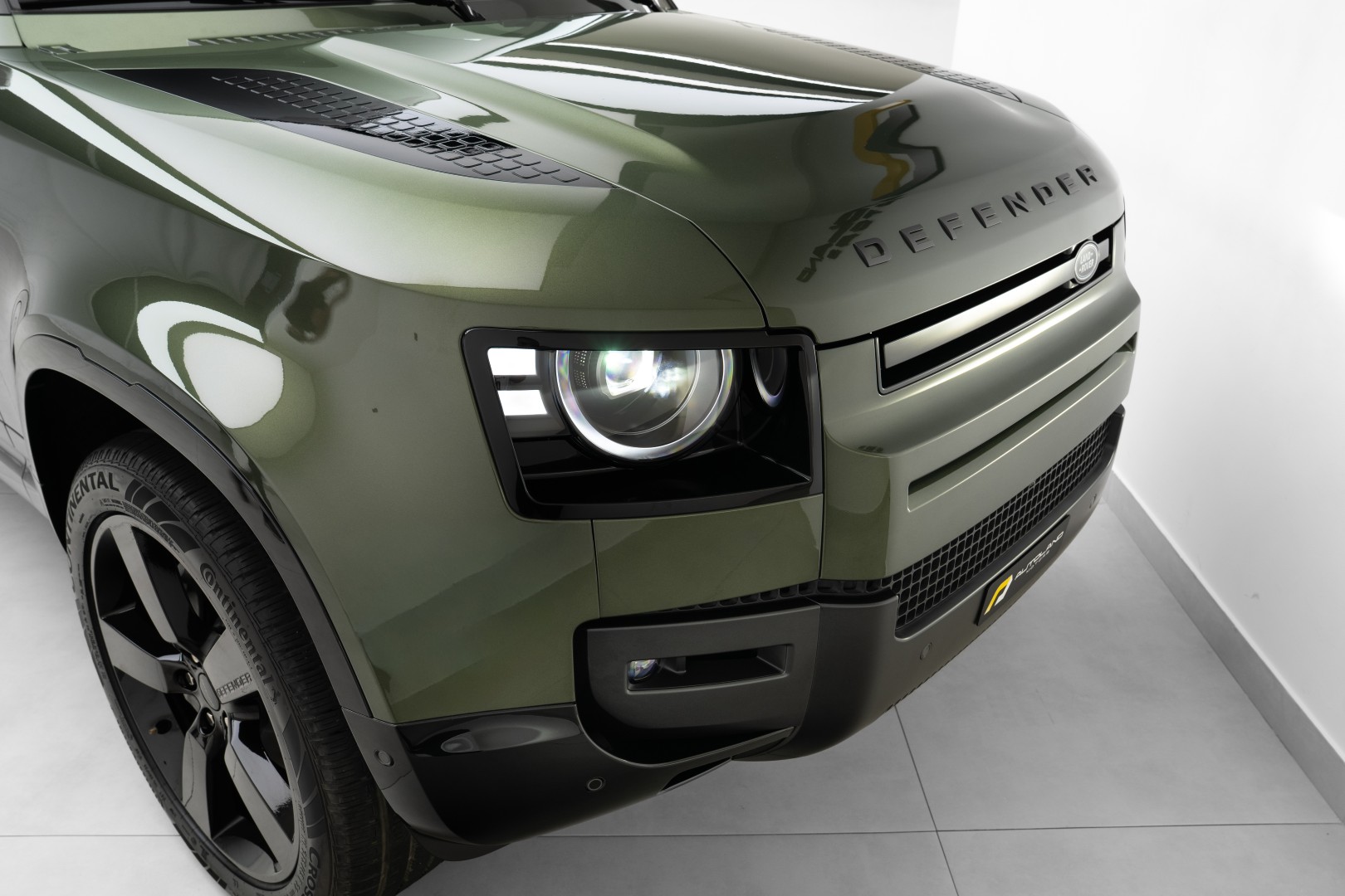 2026 LAND ROVER DEFENDER X- DAYNAMIC HSE P400E GCC UNDER WARRANTY